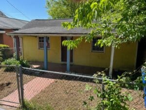 the front exterior of 1606 Oakwood Avenue, Raleigh, N.C., a 2-bedroom home listed for sale by Raleigh Homes Realty