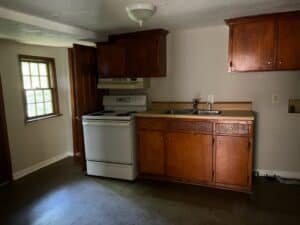 the kitchen of 1606 Oakwood Avenue, Raleigh, N.C., a 2-bedroom home listed for sale by Raleigh Homes Realty