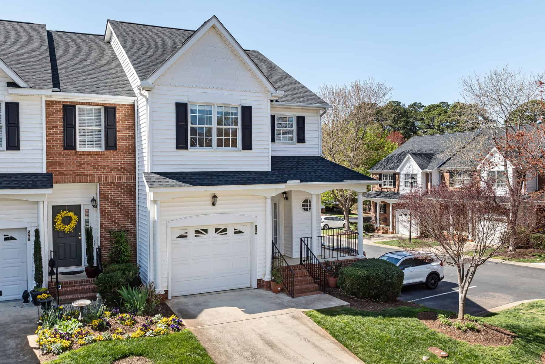 5569 Sea Daisy Dr, Raleigh