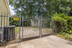 6205 Houndsman Ct