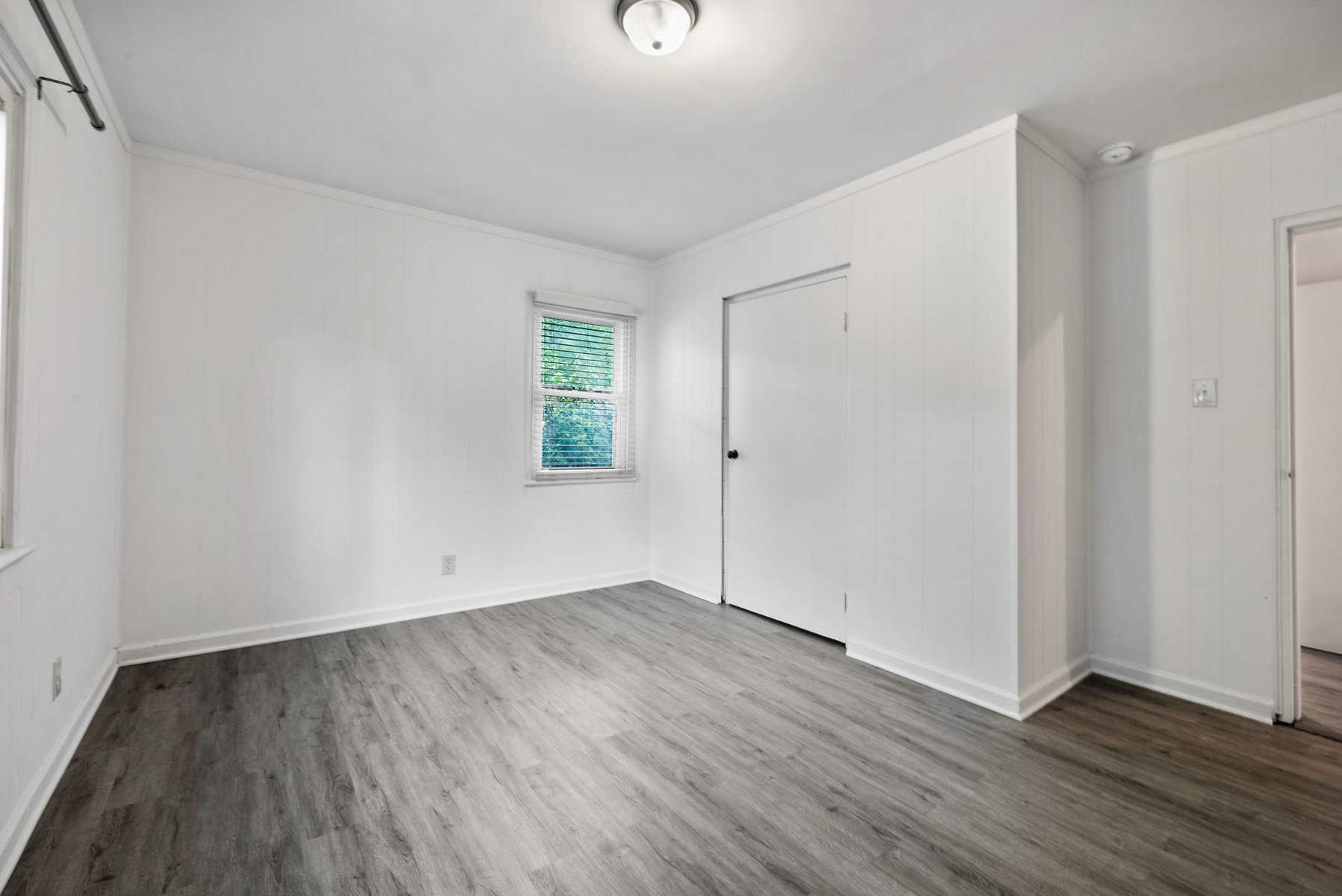 2618 Bedford + 711 1/2 Latta