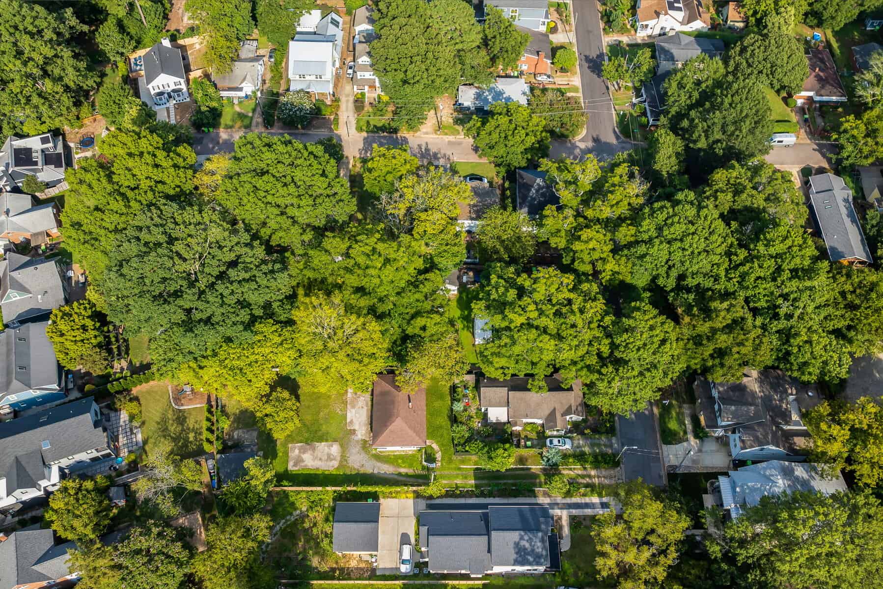 2618 Bedford + 711 1/2 Latta