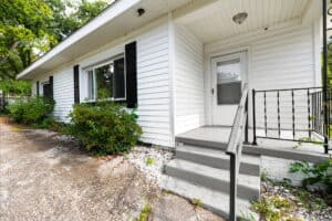 2618 Bedford + 711 1/2 Latta