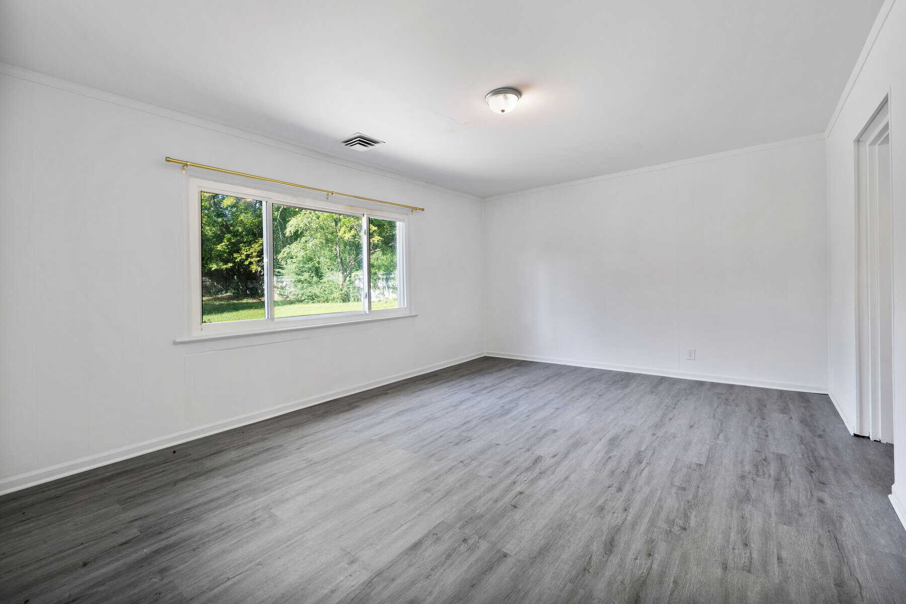 2618 Bedford + 711 1/2 Latta