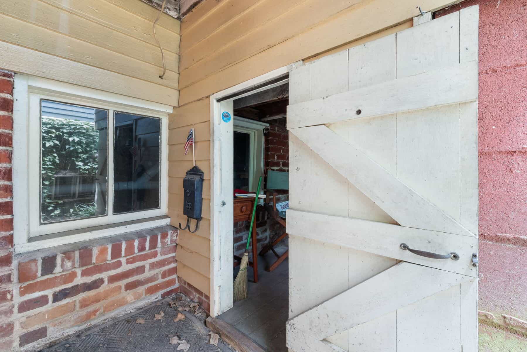 406 E. Lane St Raleigh