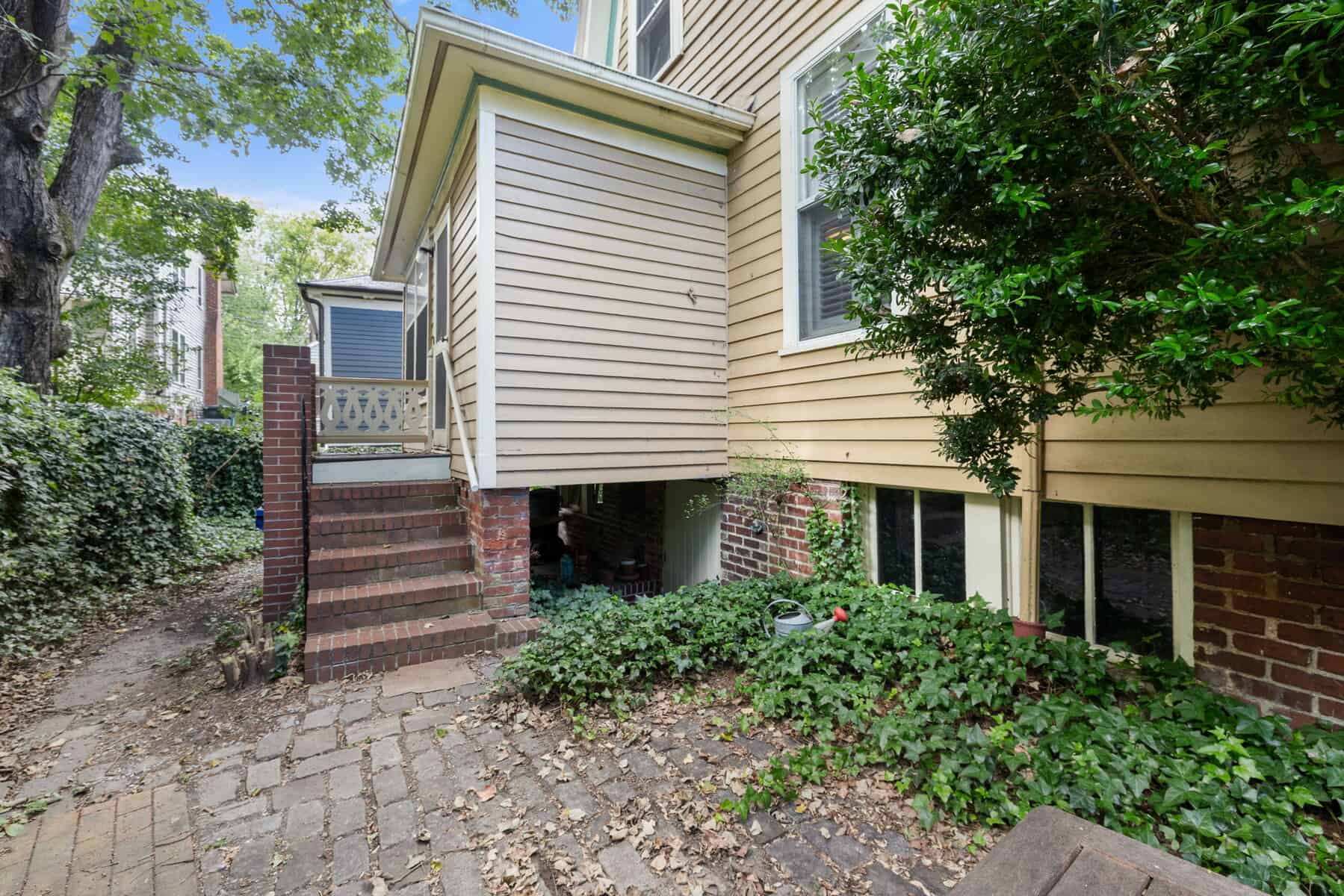 406 E. Lane St Raleigh